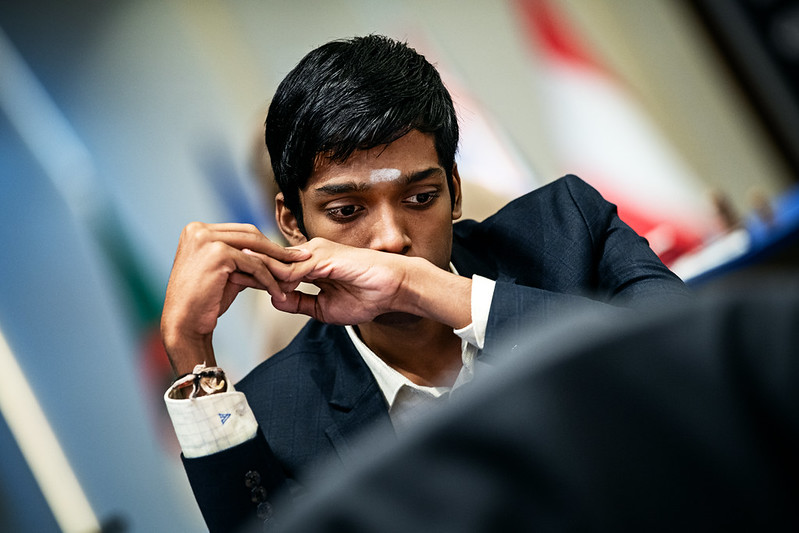 FIDE World Chess Cup (Final): Abasov Beats Caruana As Carlsen Holds Off  Praggnanandhaa 
