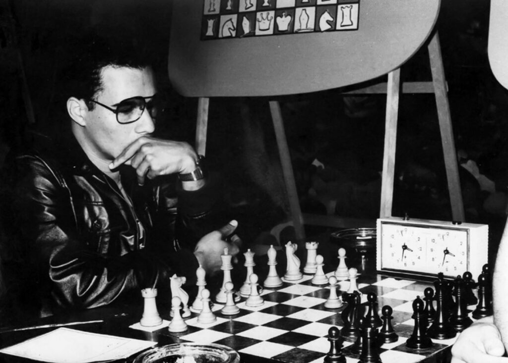 GM Román Hernández playing in 1982 Liga Superior