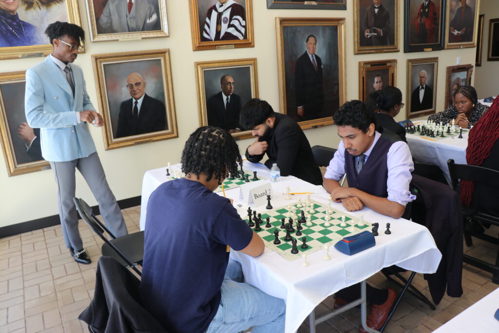 Top Board Battle!
Jackson (Morehouse) - Acharya (Howard)
Lewis (NCAT) - Castro-Devarona (Howard)