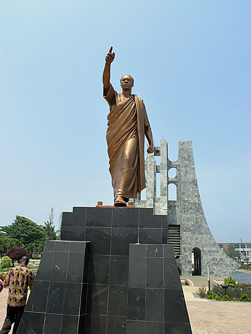 Nkrumah Statue