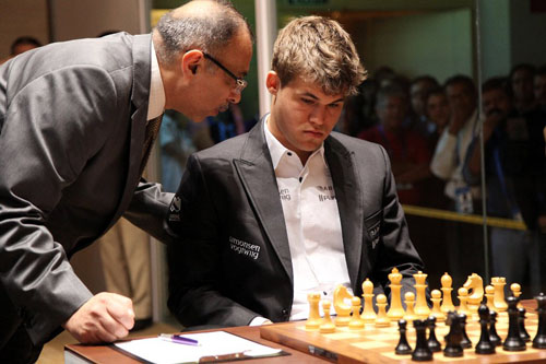 Kasparov wants Carlsen to Win. Karpov has no Clear Preference. Kramnik  thinks Anand can Win ~ World Chess Championship 2013 Viswanathan Anand vs  Magnus Carlsen at Chennai Hyatt Regency